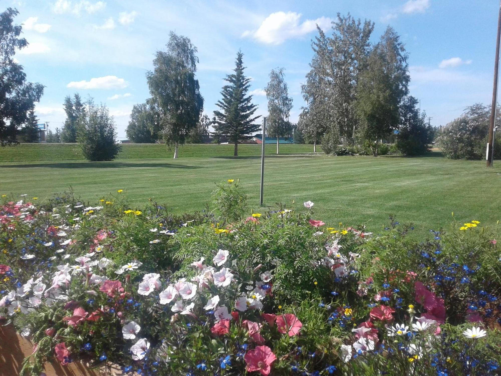 Alaska Country Inn Delta Junction ภายนอก รูปภาพ